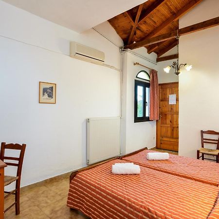 Villa Kapasa Mathés Buitenkant foto